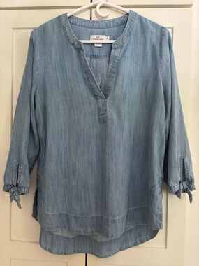 Vineyard Vines Light Blue Tunic with Tie-Sleeves